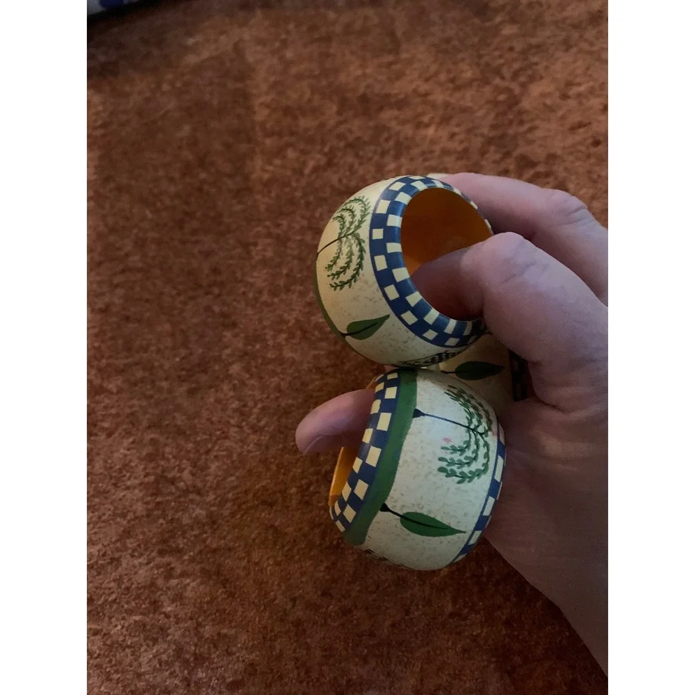 Vintage Folk Art Style Napkin Rings Set of 4 Colonial House Willow Tree Blue